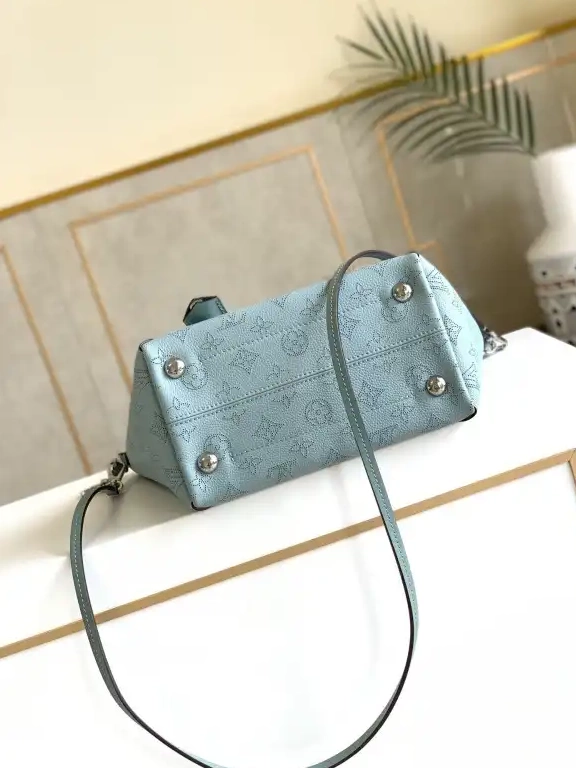 Cheap HINA LOUIS PM VUITTON 0602